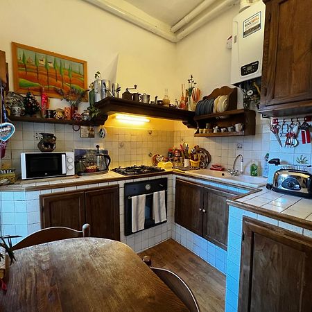 Tre Gigli A Firenze, 5 Minutes From Station, Via Palazzuolo 55 Bed & Breakfast Exterior photo